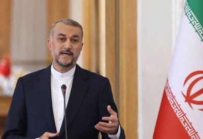 وزير خارجية إيران: أبلغنا أميركا أن هجماتنا ستكون محدودة
