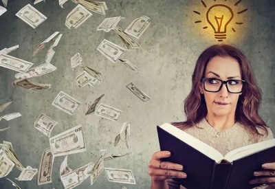 إذا كنت تحلم بدخل مرتفع بعد 5 سنوات من التخرج.. إليك أفضل 10 مجالات للدراسة!