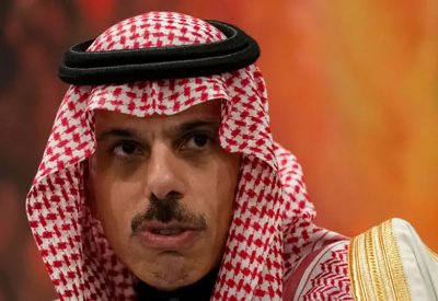 وزير الخارجية السعودي: المنطقة لا تحتمل مزيداً من الصراعات