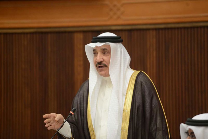 إلزام صاحب العقار بالتقدم للبلدية قبل تأجيره للعزاب