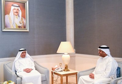 سمو الشيخ محمد بن مبارك آل خليفة يستقبل وكيل وزارة الإعلام