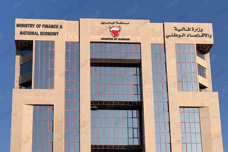 ربط الأنظمة الإلكترونية لتسهل تفعيل آلية تؤجل سداد “المضافة”
