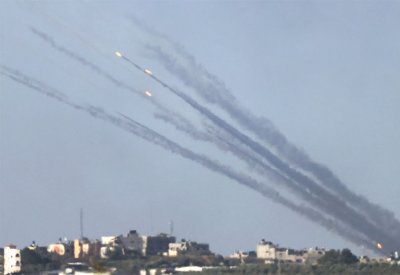 إسرائيل تقصف منصة إطلاق صواريخ شمالي غزة