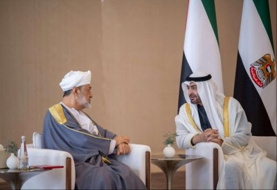 الإمارات وعُمان توقعان شراكات استثمارية بـ 129 مليار درهم