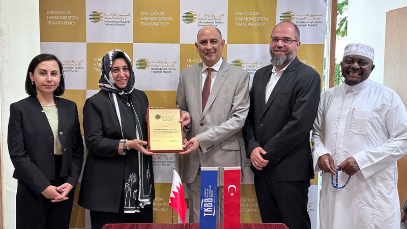 السوق المالية الإسلامية الدولية ورابطة بنوك المشاركة التركية يطلقان إصدارات اتفاقيات السوق المالية الإسلامية الدولية باللغة التركية