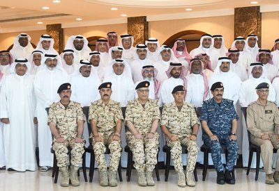 رئيس هيئة الأركان يحضر حفل تكريم عدد من الضباط المتقاعدين بقوة دفاع البحرين