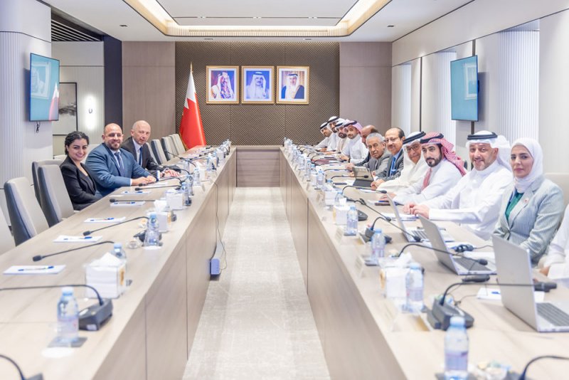 "مالية الشورى" تبحث آفاق الاقتصاد العالمي والمتطلبات التشريعية لاستمرار النمو الاقتصادي والتجاري