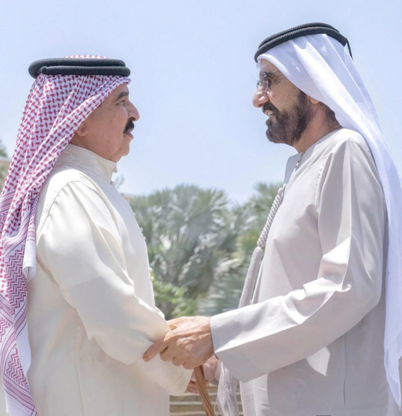 جلالة الملك المعظم يلتقي في مقر إقامته بأبوظبي نائب رئيس دولة الإمارات العربية المتحدة