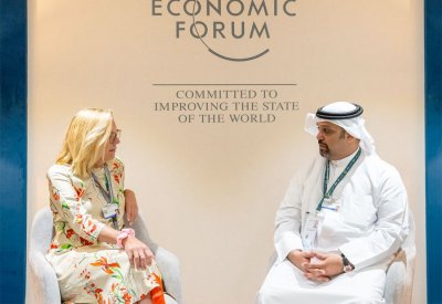 معالي وزير المالية يلتقي كبيرة منسقي الأمم المتحدة للشؤون الإنسانية وإعادة الإعمار في غزة