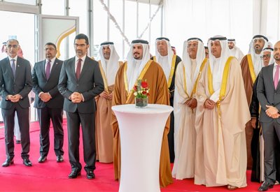 سمو الشيخ محمد بن سلمان بن حمد يرعى حفل افتتاح المرحلة الأولى من مشروع العمليات الإنتاجية في مشاريع الزراعة من غير تربة