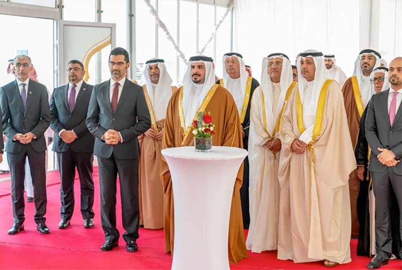 سمو الشيخ محمد بن سلمان بن حمد يرعى حفل افتتاح المرحلة الأولى من مشروع العمليات الإنتاجية في مشاريع الزراعة من غير تربة