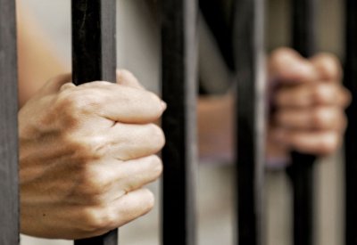 الحبس 6 أشهر لرئيس مجلس إدارة سابق لأحد الأندية الرياضية