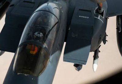 الجيش الأميركي: قواتنا اشتبكت مع 5 مسيرات فوق البحر الأحمر