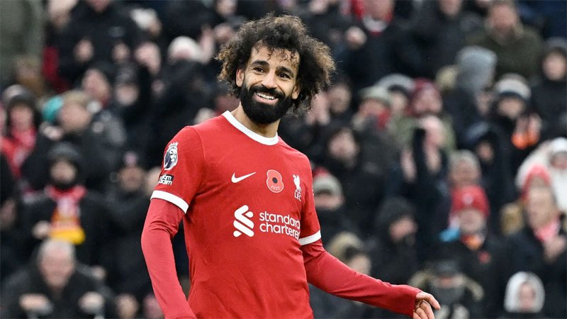 وسط الأزمة.. تقرير يفجر مصير صلاح مع ليفربول