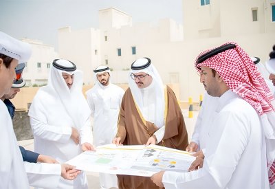 سمو محافظ المحافظة الجنوبية يتفقد احتياجات أهالي مدينة خليفة