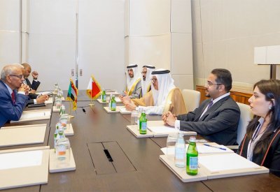سعادة وزير الخارجية يجتمع مع وزير الخارجية المكلف في جمهورية السودان