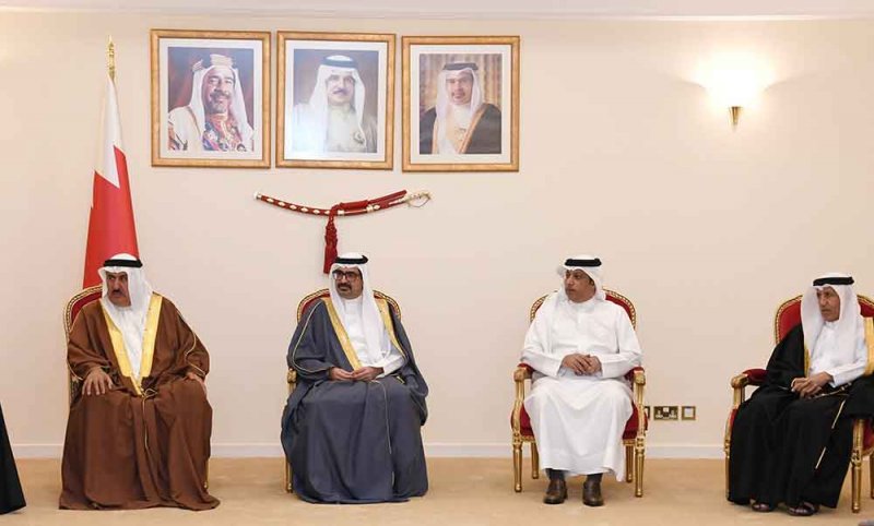 سمو محافظ الجنوبية يستقبل الأهالي في مجلس المحافظة