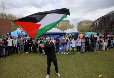 مؤيدون للفلسطينيين يعتصمون في معهد ماساشوستس للتكنولوجيا