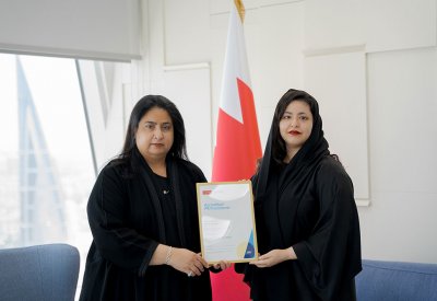 المدير العام لمعهد الإدارة العامة تستقبل عضو المعھد الملكي البريطاني للعلاقات العامة