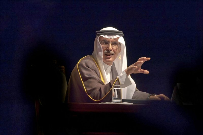"الشاعر بدر بن عبدالمحسن.. معجزة الكلمة"