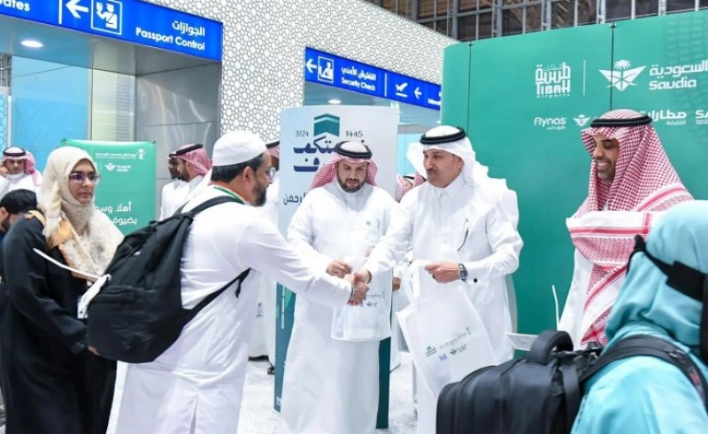 السعودية تستقبل أولى رحلات الطيران الناقلة لحجاج بيت الله الحرام