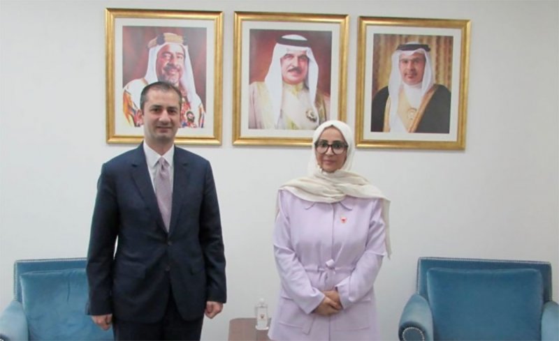 وزيرة الصحة تستقبل سفير جمهورية قبرص لدى مملكة البحرين