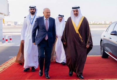 الأمين العام لجامعة الدول العربية يصل إلى مملكة البحرين للمشاركة في أعمال القمة العربية الثالثة والثلاثين