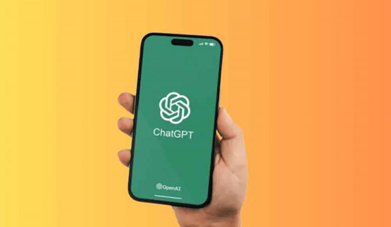"أبل" تعتزم  الاتفاق مع "OpenAI" لاستخدام تقنية "تشات جي بي تي" على أيفون