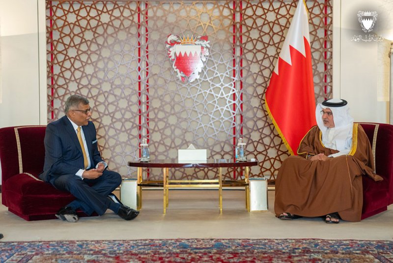 مواصلة تعزيز مكانة مملكة البحرين في مجال تسوية المنازعات التجارية الدولية بما يدعم البيئة الاستثمارية العالمية