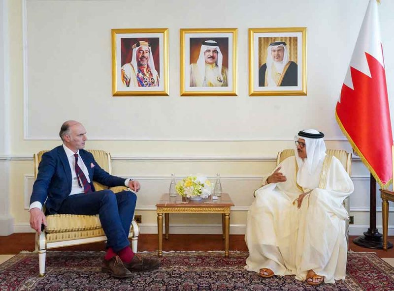 وزير الخارجية يجتمع مع وزير الدولة للقوات المسلحة بالمملكة المتحدة