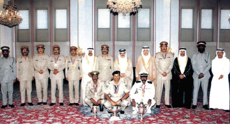 الشيخ عبدالله بن سلمان آل خليفة "رحمه لله".. رجل الوفاء