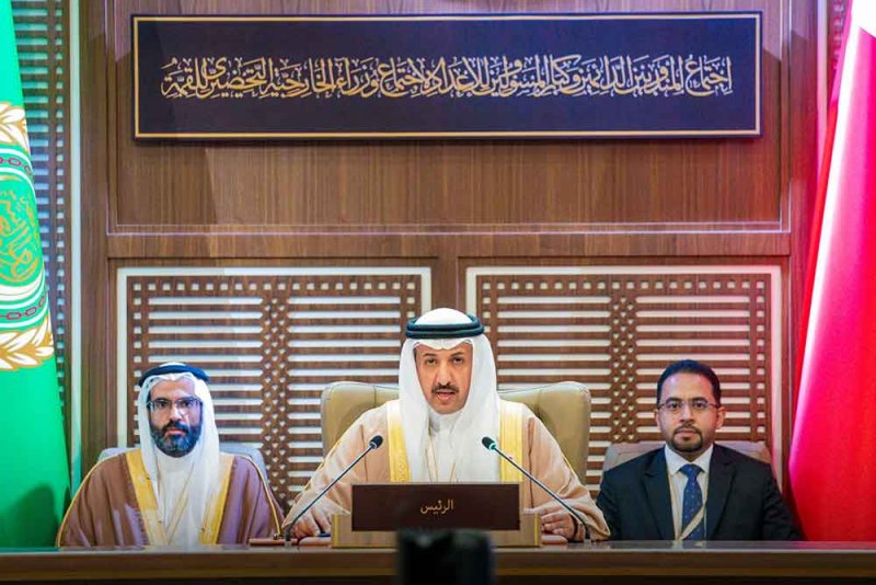 وكيل وزارة الخارجية للشؤون السياسية يترأس الاجتماع التحضيري للمندوبين الدائمين وكبار المسؤولين العرب في قمة البحرين
