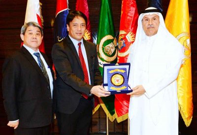 وكيل وزارة الداخلية لشئون الجنسية والجوازات والإقامة يستقبل وفدًا من شركة التعاون السنغافوري "SCE"