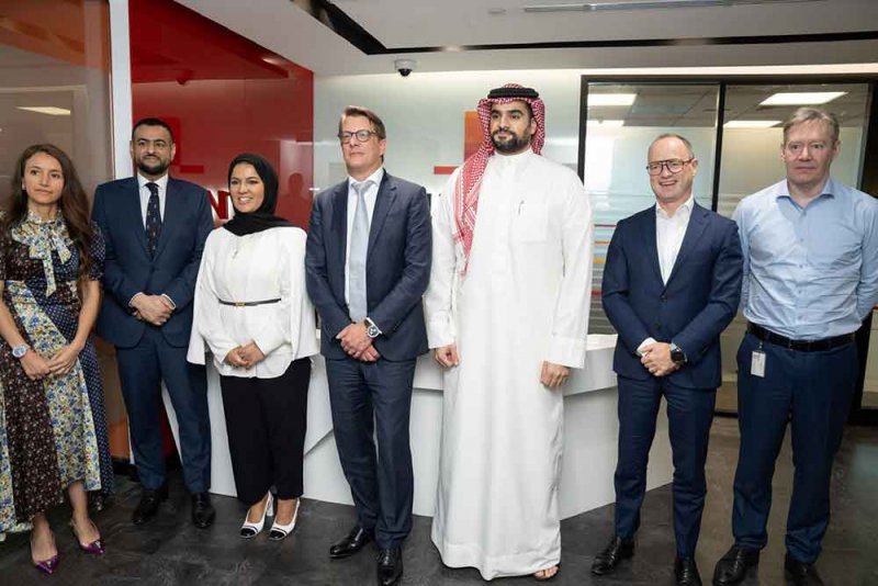 تمكين تجتمع بإدارة شركة بي دبليو سي للاطلاع على خططهم التوسعية والتعريف ببرامج الدعم الأمثل       