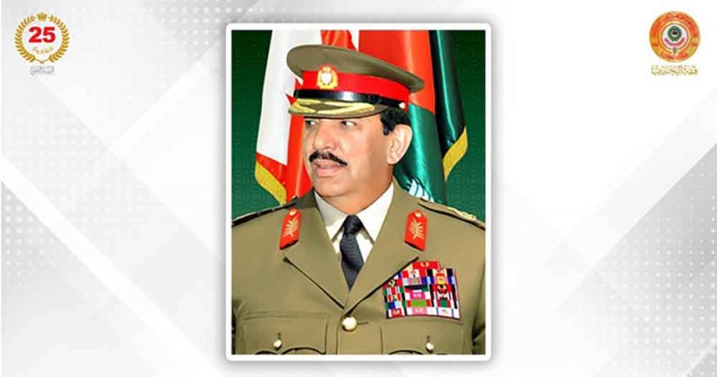 جلالة الملك المعظم يتلقى برقية تهنئة من القائد العام لقوة دفاع البحرين بمناسبة نجاح انعقاد القمة العربية الثالثة والثلاثين