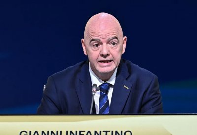 الفيفا "يطلب المشورة" بشأن إيقاف إسرائيل كرويا