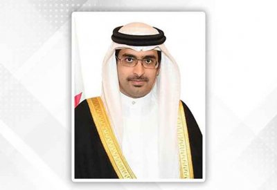 جلالة الملك المعظم يتلقى برقية تهنئة من سمو الشيخ خليفة بن علي آل خليفة بمناسبة نجاح استضافة مملكة البحرين لأعمال القمة العربية الثالثة والثلاثين.‎