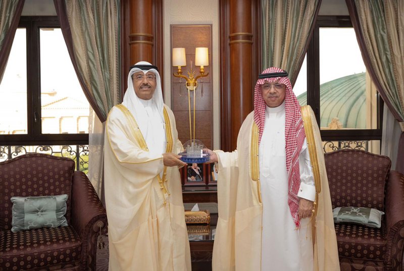 وزير المواصلات والاتصالات يجتمع مع رئيس الهيئة العامة للطيران المدني السعودي