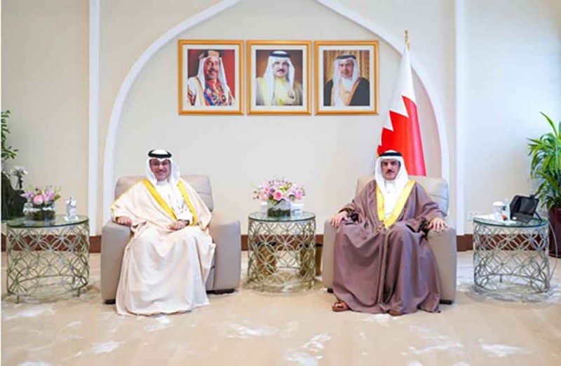 رئيس مجلس النواب يستقبل سفير مملكة البحرين لدى دولة الكويت