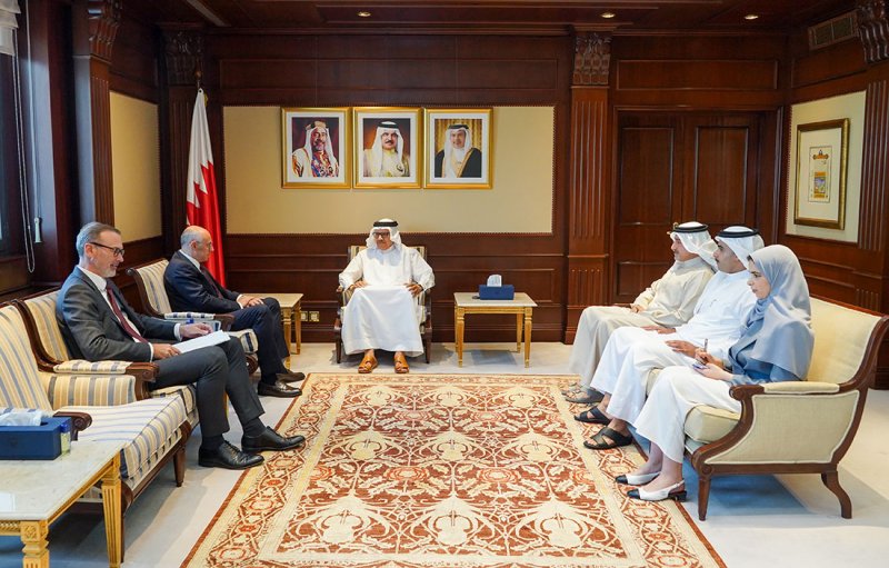 سعادة وزير الخارجية يستقبل سفير جمهورية ألمانيا الاتحادية وسفير جمهورية أوكرانيا لدى مملكة البحرين