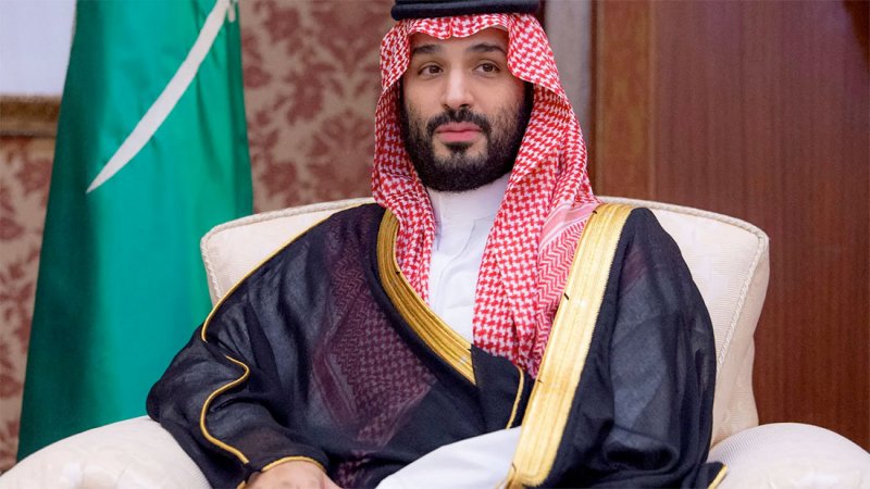 ولي العهد السعودي يعد اليابان بإمدادات نفط مستقرة