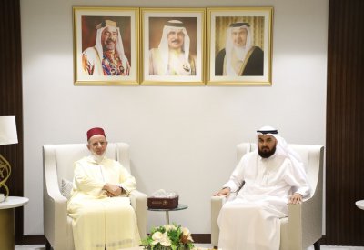 سعادة رئيس مجلس الأوقاف السنية يستقبل عضو المجلس العلمي الأعلى واستاذ الفقه واصوله بمعهد محمد السادس للقراءات والدراسات القرآنية بالمملكة المغربية الشقيقة