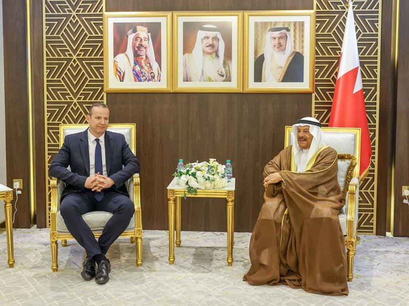 رئيس "الشورى" يؤكد الاهتمام بتعزيز مجالات التعاون والشراكات المثمرة بين مملكة البحرين وجمهورية المجر