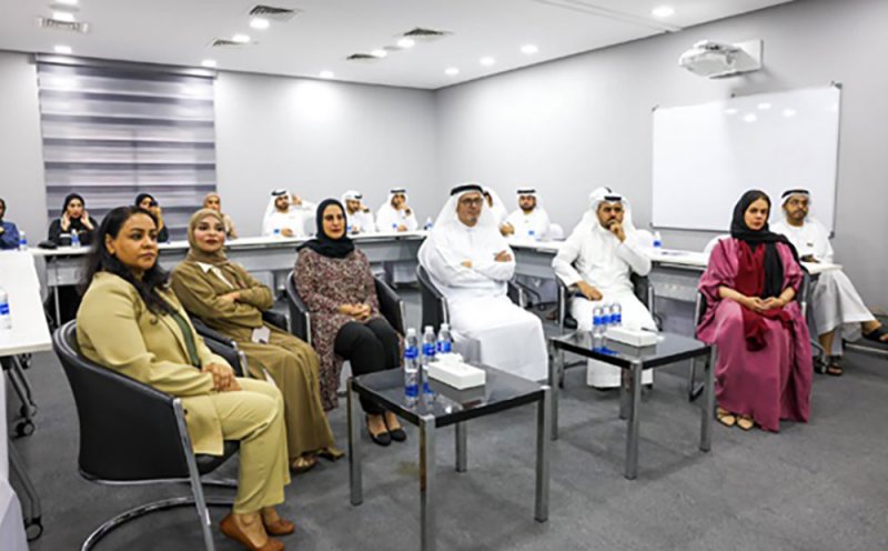 معهد التنمية السياسية يستقبل وفداً من مؤسسة وطني الإمارات