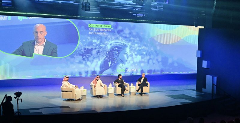 التحول إلى الحياة الرقمية للمزيد من الرفاهية