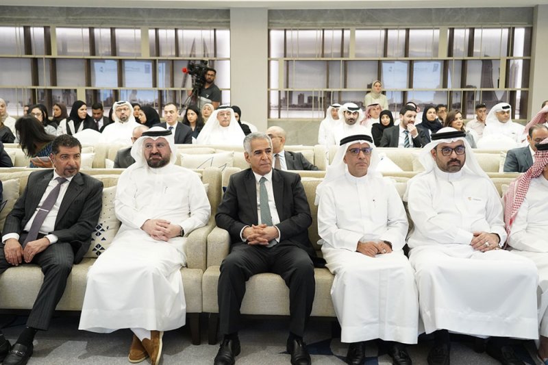 النائب الأول يحضر منتدى "النهوض بالأعمال التجارية وحقوق الإنسان"