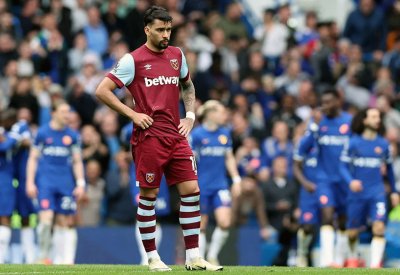 تهمة "البطاقات الصفراء" تلاحق نجم وستهام.. واللاعب يرد