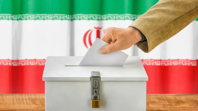أبرز المرشحين المبعدين عن سباق الرئاسيات بإيران.. مترشح سني لأول مرة