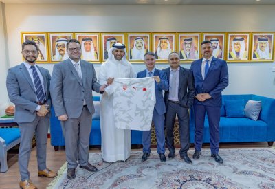 رئيس الاتحاد البحريني لكرة القدم يستقبل السفير البرازيلي لدى البحرين