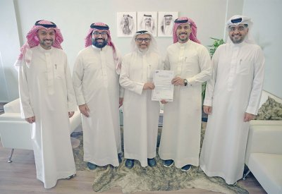 بنك البحرين للتنمية يدعم الأسر المتضررة من الأمطار